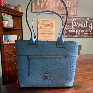 Dooney & Bourke bag